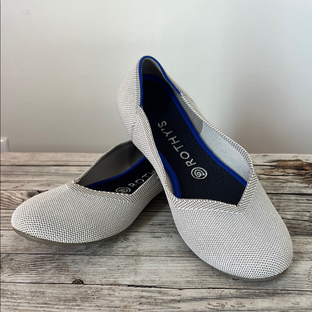 Rothy's Women's Silver Knit Flats with Blue Trim
